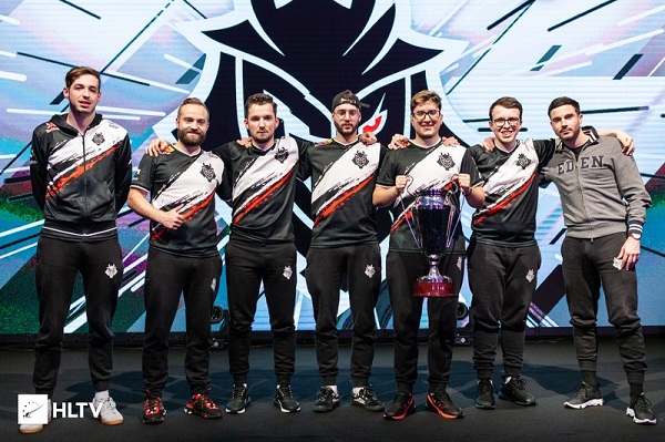 Rookie发文为高考考生加油：希望大家都能有好结果！