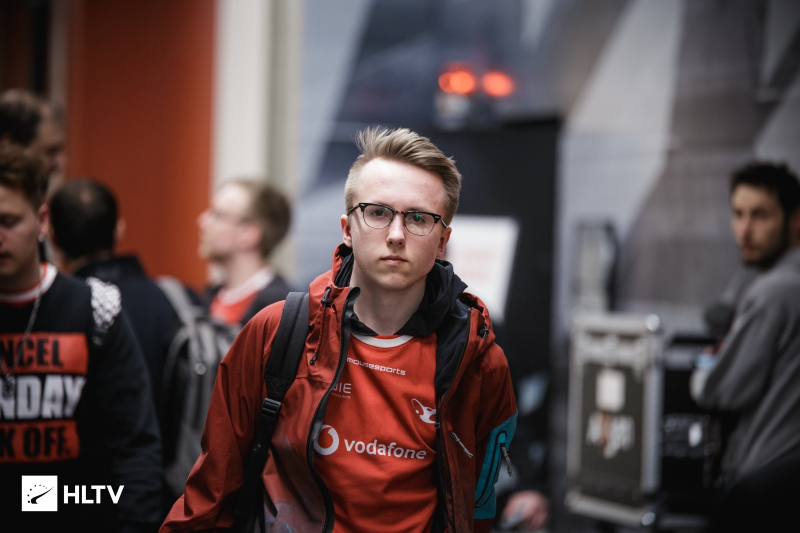 GOG遗憾告别2025年王者荣耀世界冠军杯