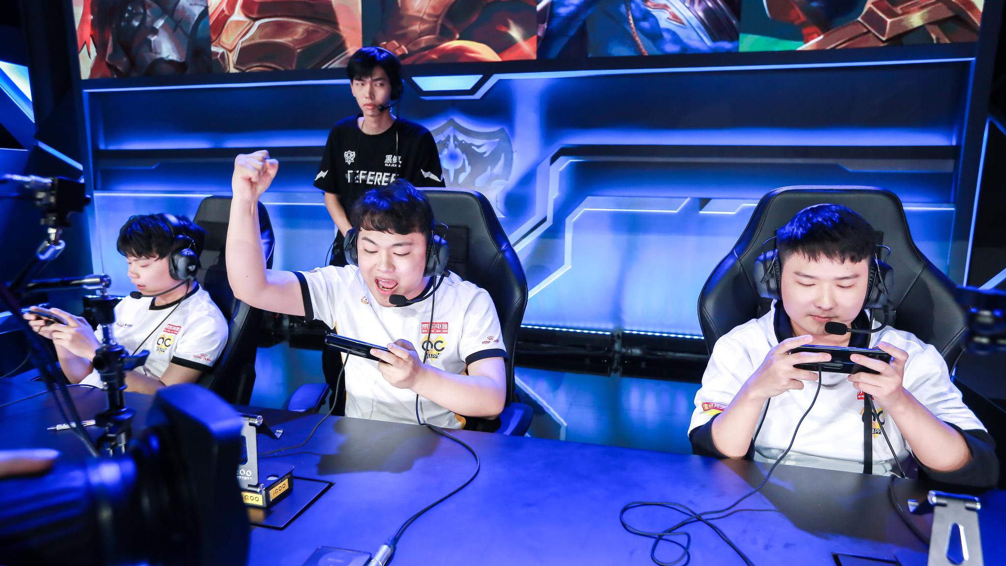 【赛后战报】旗开得胜，NIP鏖战三局2：1惊险战胜WBG拿下首胜