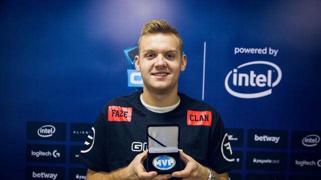 Nuguri爆出去向出乎意料，手写信：正式决定休息